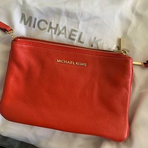 Michael Kors Crossbody bag in Mandrin *like new